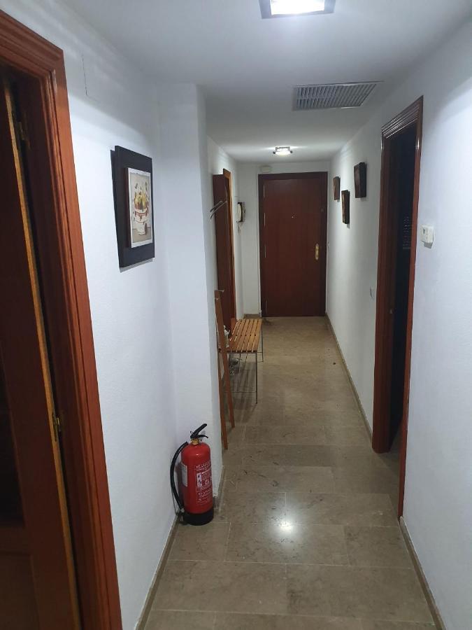 Apartamento Luminoso, Tranquilo Todo Equipado Apartment เบนัลมาเดนา ภายนอก รูปภาพ